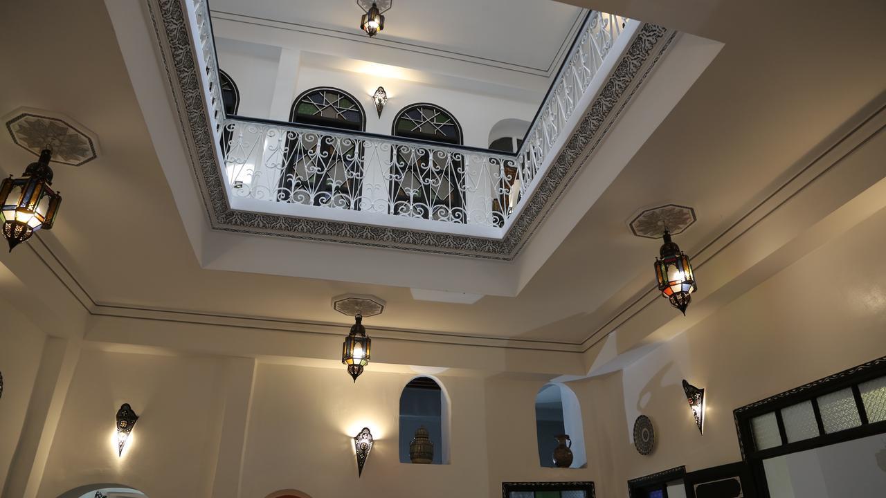 丹吉尔 汀吉斯摩洛哥传统庭院住宅酒店 外观 照片